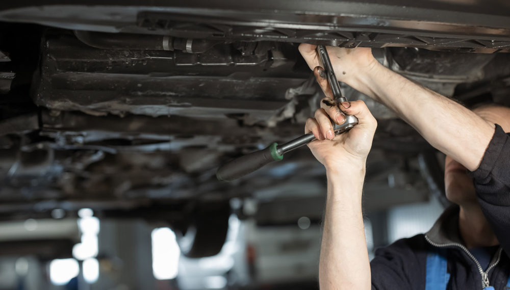 Berapa Lama Waktu Servis Berkala Mobil