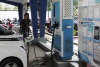 Perbandingan Antara Mobil Listrik Dan Bensin