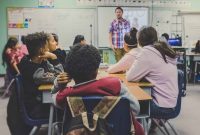 Perbedaan Antara Pendidikan Formal Dan Non-Formal