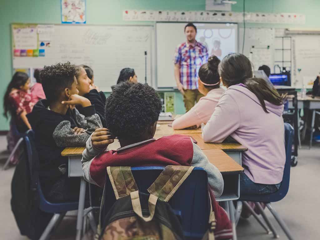 Perbedaan Antara Pendidikan Formal Dan Non-Formal