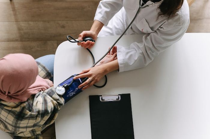 Cepat dan Alami, Ini 5 Cara untuk Menurunkan Tekanan Darah Tinggi ... Cara Alami Menurunkan Tekanan Darah Tinggi Dengan Cepat